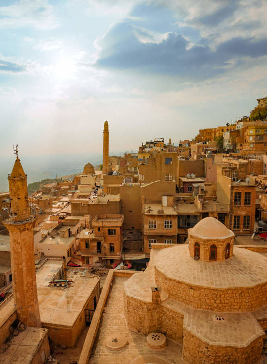 A “cidade do Sol”, no sul da Turquia, que deslumbra com a sua arquitectura