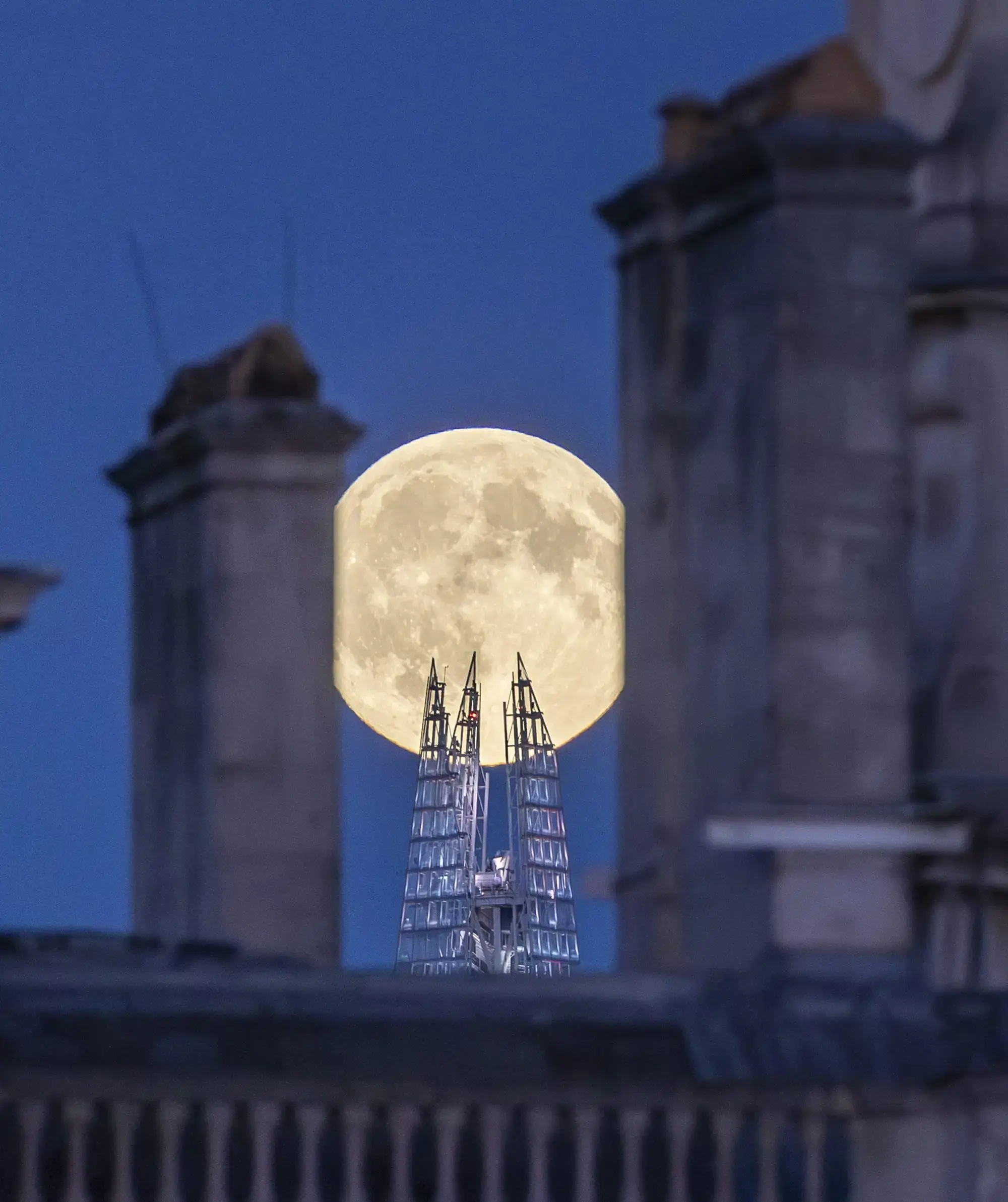 5 imagens que fixaram a Lua cheia de Outubro